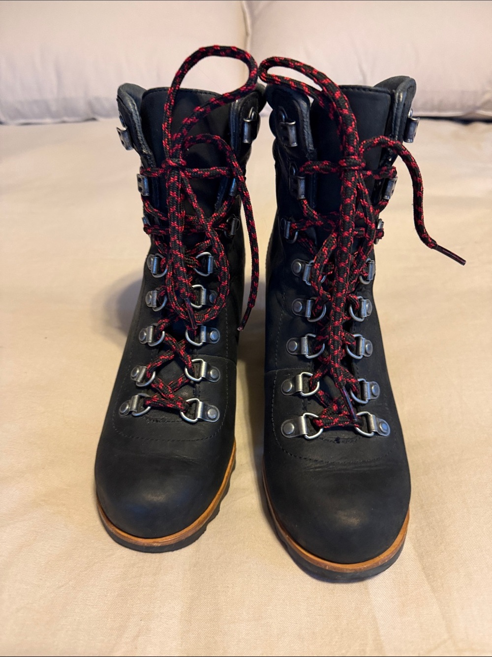 Sorel Black Leather Wedge Lace-Up Hiking Boots